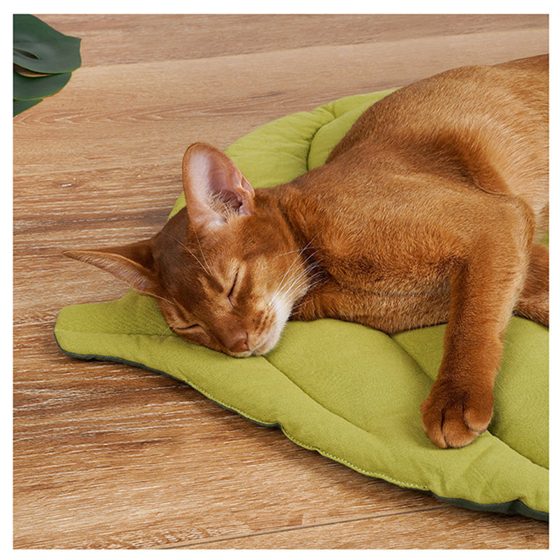 Cat Bed Mats - Soft Cotton Leaf Shaped Pet Sleep Pad