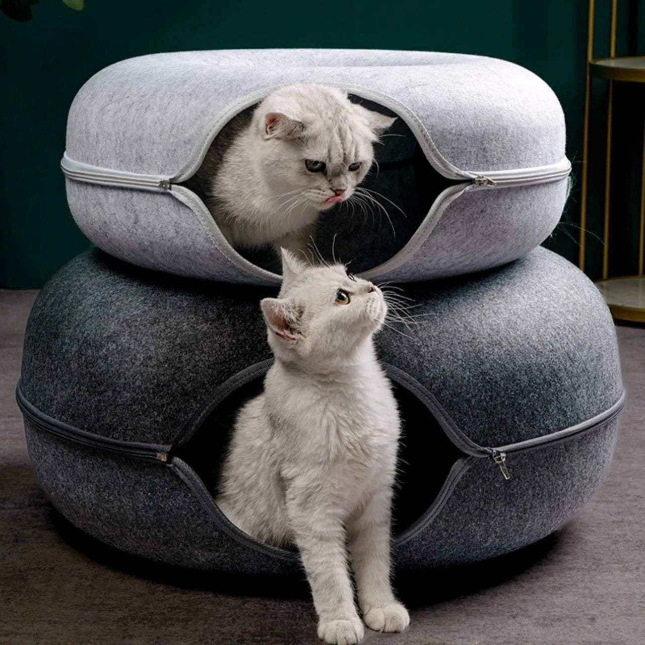 Donut Cat Bed Tunnel: Interactive Felt Toy & House